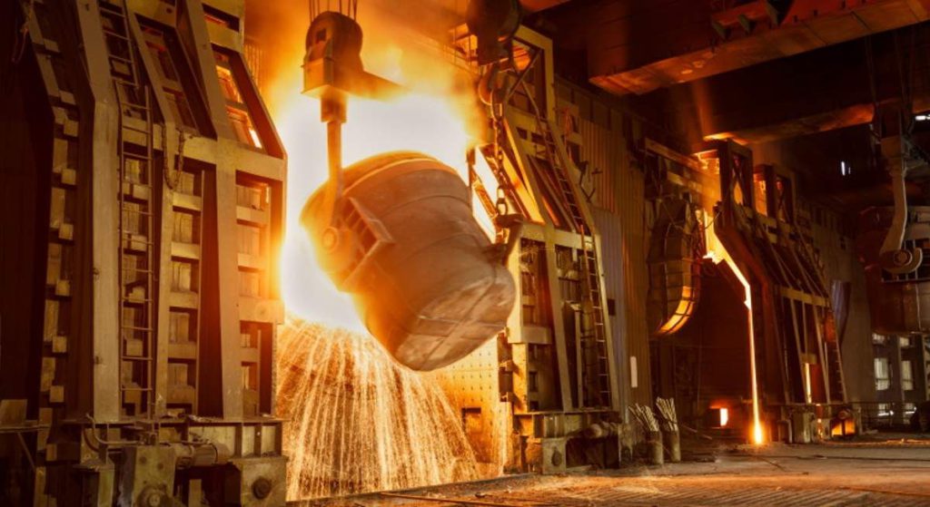 Los metales corrigen un 30%